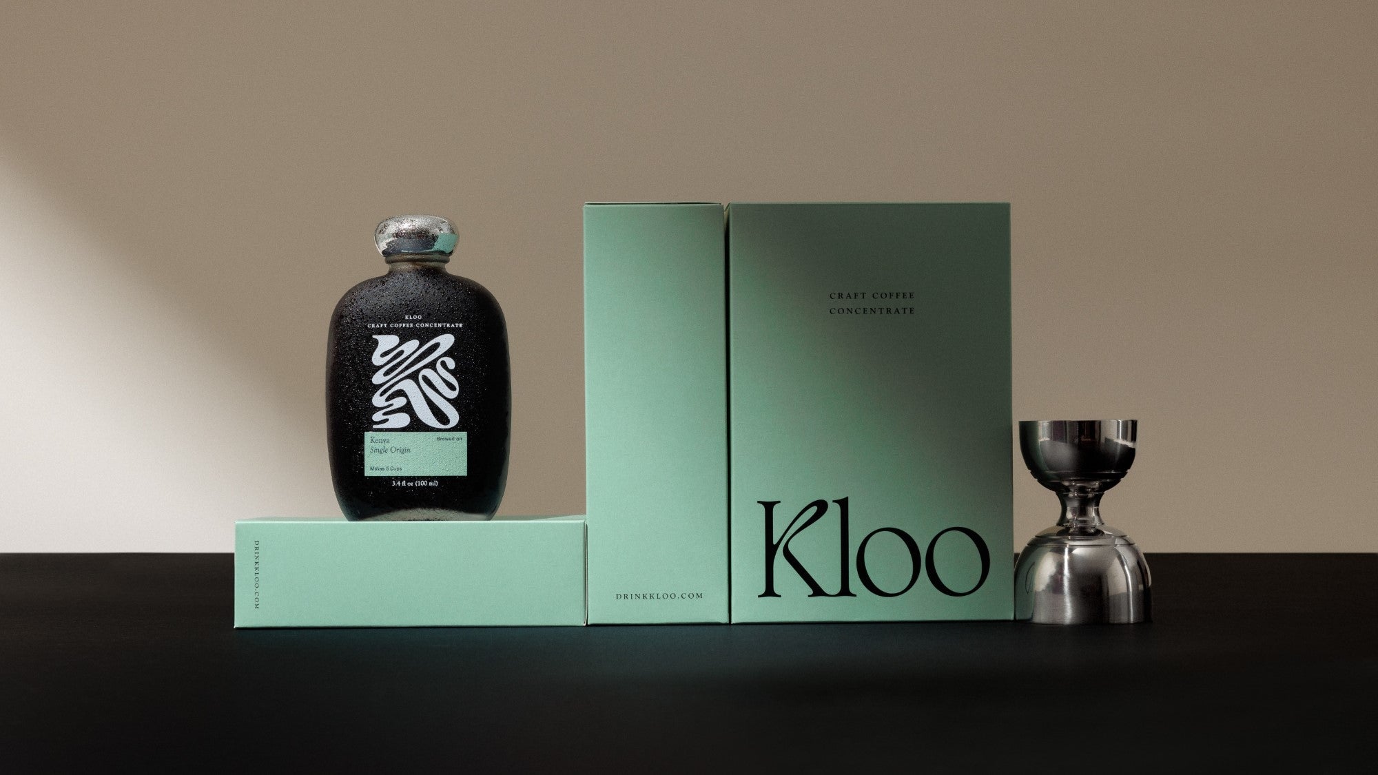 Kloo coffee with packaging